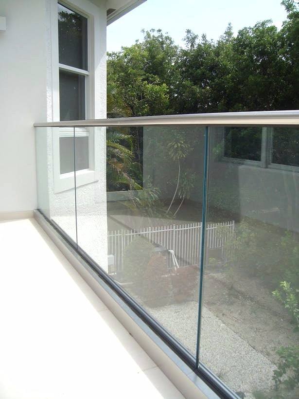 Aluminum Glass Railing 09